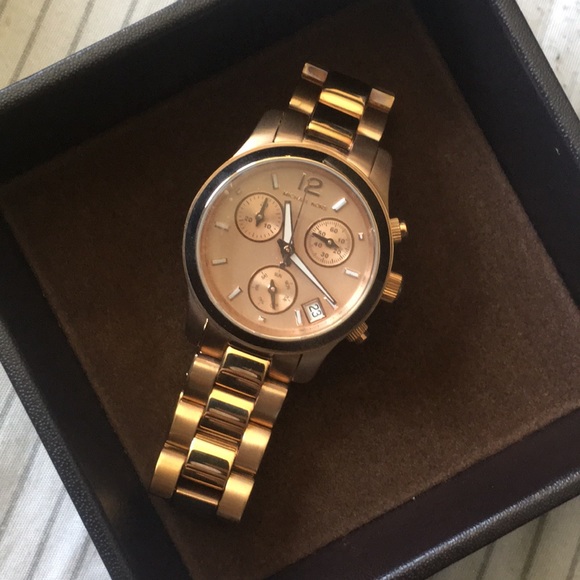 Michael Kors rose gold watch